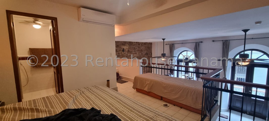 Stylish Loft Apartment for Rent in Casco Antiguo